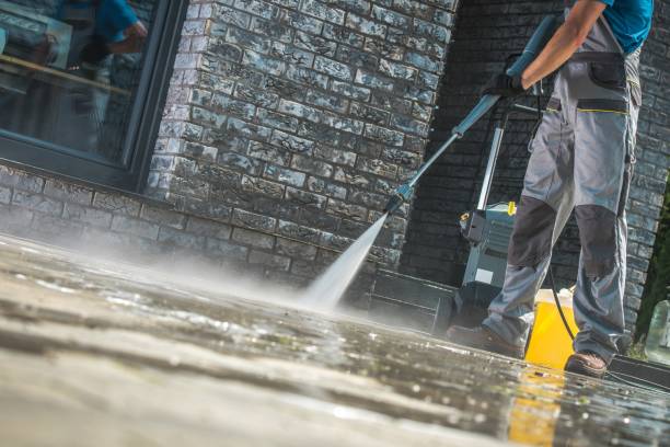 Best Driveway Pressure Washing  in Yarrow Point, WA